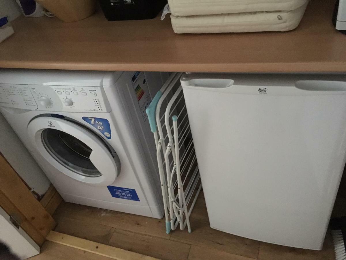 Crud Yr Awel Apartment Y Felinheli Esterno foto